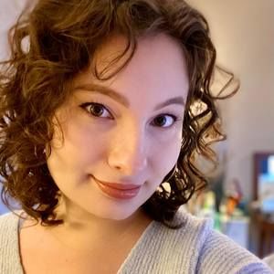 Meet your Posher, Madeline